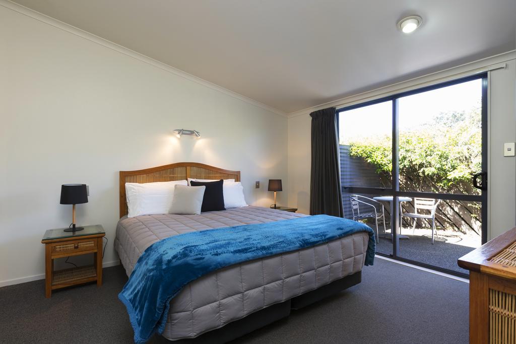 Beach House Motel Papamoa Exterior foto