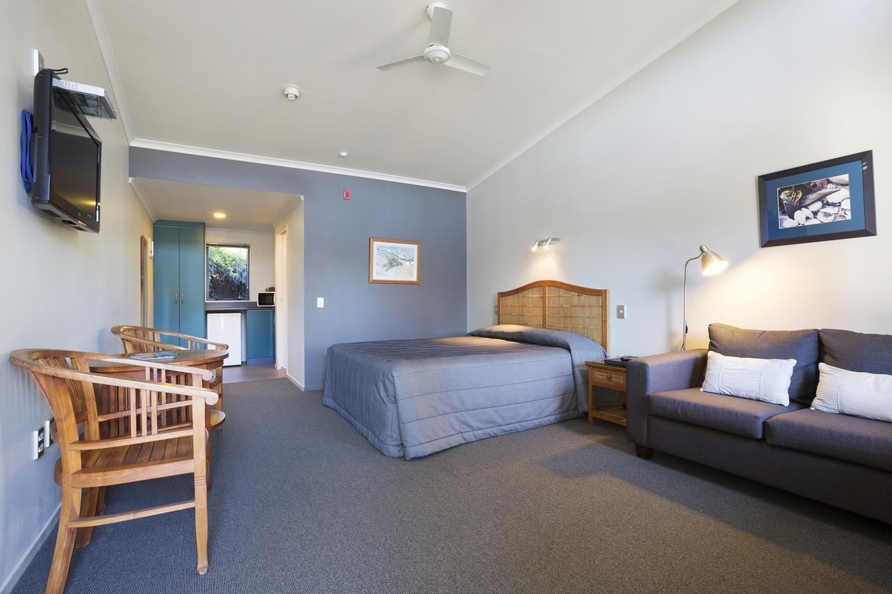 Beach House Motel Papamoa Exterior foto